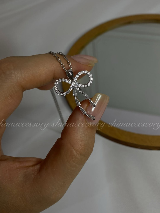 گردنبند پینترستی پاپیونی رنگ ثابت